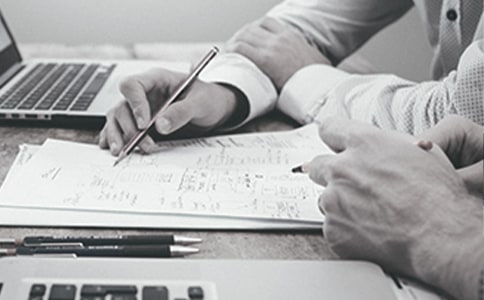 �B�i����L(zh��ng)��(j��ng)����(b��o)��