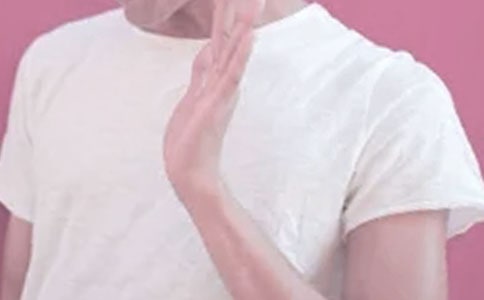 ����˴��к������Z