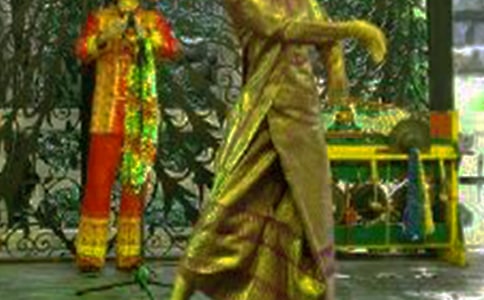 ������L(f��ng)�����ąR��4ƪ