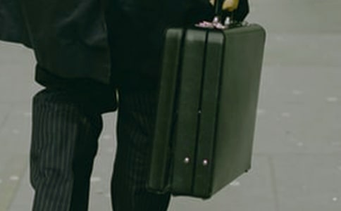 公文包的使用禮儀