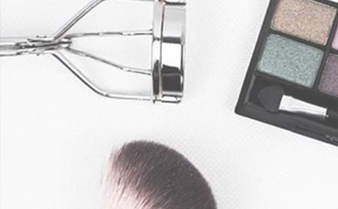 ���yƷ�߄���