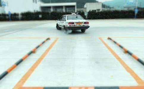 �{У�n�����ע�N(xi��o) 