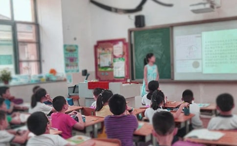 ���н̌�(d��o)̎�̌W(xu��)�������Y(ji��)