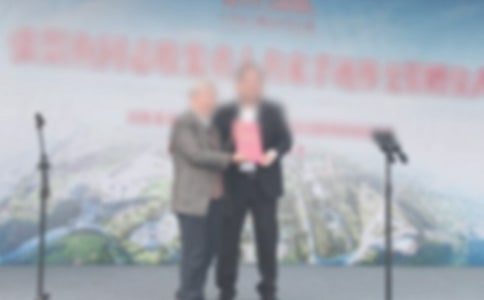 ��ٛ(z��ng)�xʽУ�L�l(f��)�Ը巶��