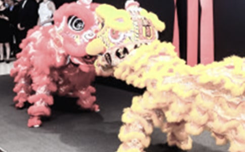 �_��ף�R�Z