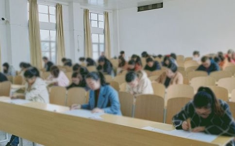 12月南京財(cái)經(jīng)大學(xué)英語四六級(jí)考試報(bào)名時(shí)間