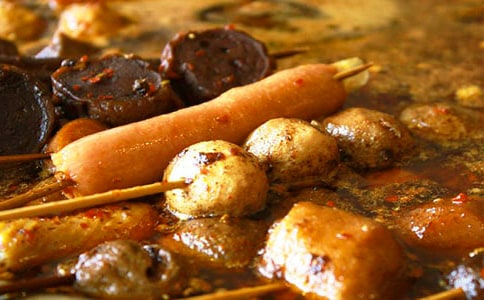 �Ґ۳������C����