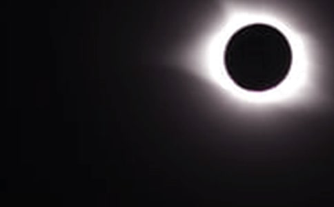 觀日食的優(yōu)秀作文