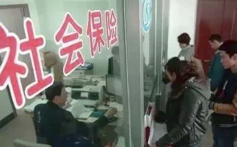 �D�籣ί�Е�ģ��