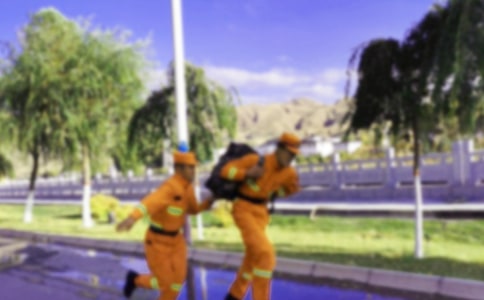 ����:������ȫ�ڵ�һ