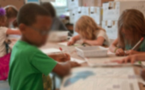 “煙鬼”老爸小學作文_小學生作文