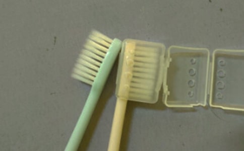 ��ˢ�c����Ĺ��¡����]��