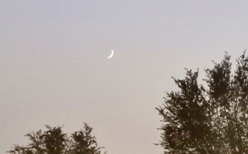 描寫月亮的優(yōu)美詩句