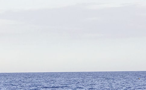 �P(gu��n)�ڴ󺣵Č�������