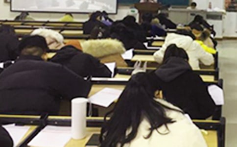 (優(yōu)選)考試的反思作文300字