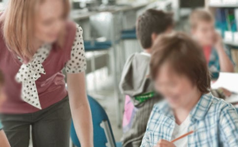 ���е��ώ�����600���\��ʮƪ