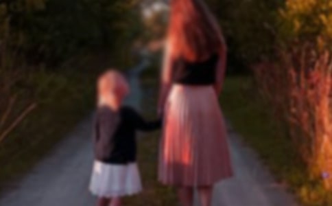 ����](m��i)��ĸ�H����