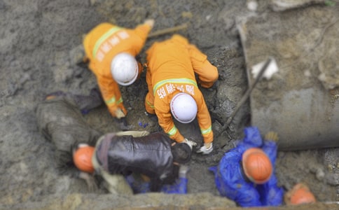 ������ȫ�����v��