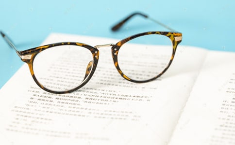 眼鏡店一年的年終工作總結(jié)