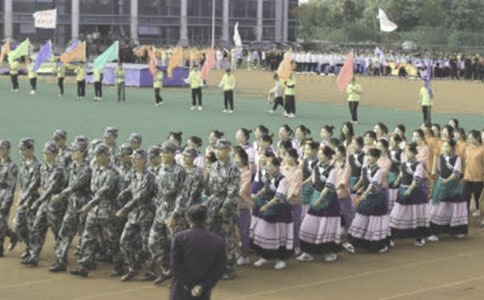 ��Ŀ���µ����cͣ܇���𲽲�������