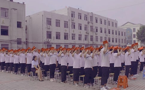 ���˶Y��һ���ŷ��ģ�ͨ��5ƪ��