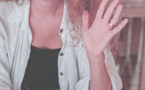 һ����һ�K�������ţ���ڽ���������ͻȻ����ǰ������һ�K������ţ�����Ʌs�](m��i)�����(hu��)����  ����?y��u)�ʲô�](m��i)���к���