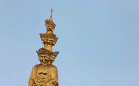 ӛ�ζ�üɽ֮������550��