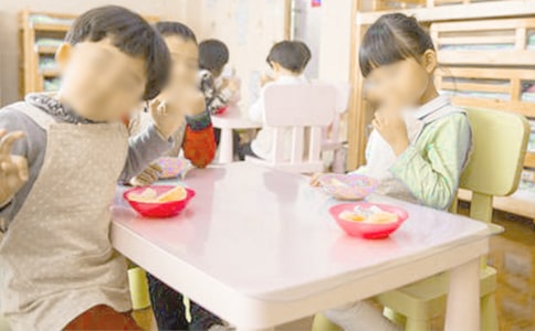 ����ك�Ů���ļ��L��һ���ţ�ͨ��10ƪ��