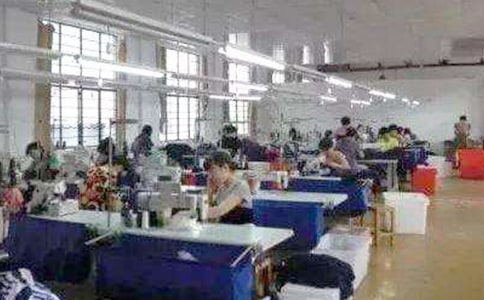 有關(guān)于服裝廠的實(shí)習(xí)周記