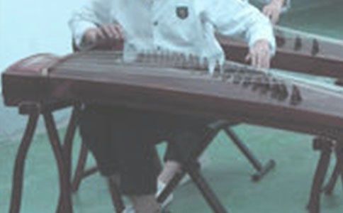 �Ź~�̌WӋ�������x7ƪ��