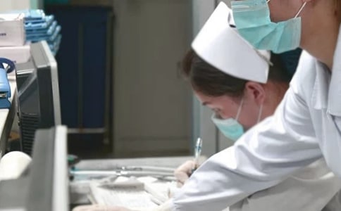 醫(yī)院護(hù)理人員個(gè)人工作總結(jié)范文