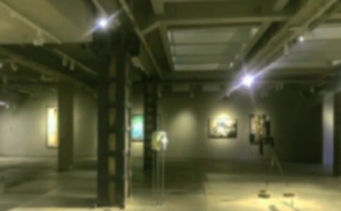 ����չ����