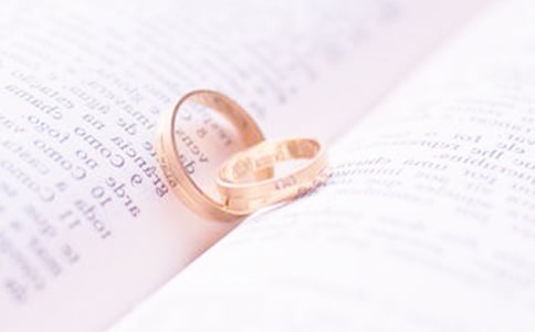 有關(guān)婚姻的句子