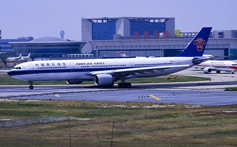 �ɶ��p�����H�C(j��)��(ch��ng)���뾳�ˆT�S�Ს�A(y��)���ӷN���g(sh��)��(b��o)��