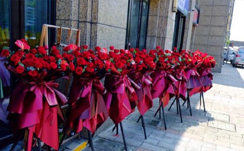 新店開業(yè)祝福賀詞