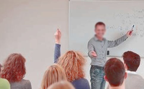 С���ώ���(g��)�˹������Y(ji��)13ƪ