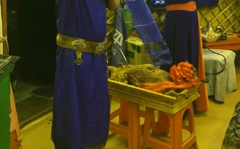 �峯�b�������е��ɹ�����