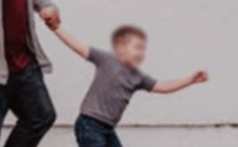 讀《小河男孩》有感