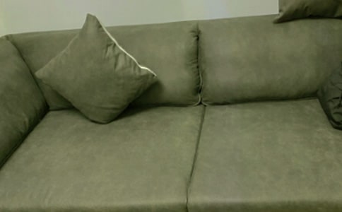 清洗皮沙發(fā)的小訣竅