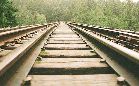 ��һ��100�����L���F܉����ÿ��1���ַ�һ�l�Mľ��Ո�����Ўחl�Mľ��