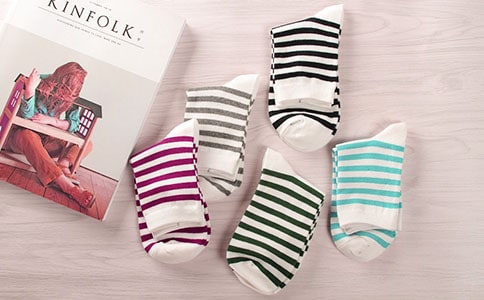 長(zhǎng)襪子皮皮主要內(nèi)容作文200字