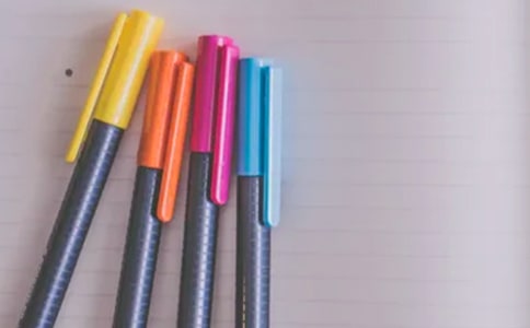 【精選】文具童話作文300字三篇