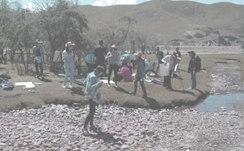 �����������x����