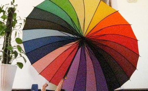 人生感悟愛情故事:雨傘