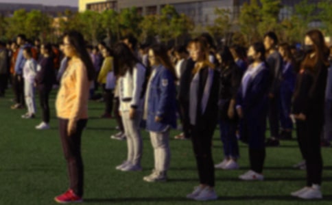 ����١��̰�