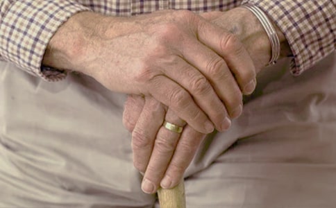 中年級學生評語(集錦7篇)