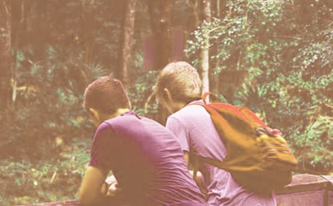 中學(xué)生作文評(píng)語怎么寫